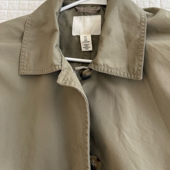 H&M Tan Women's Trench Coat - Picture 4 of 5